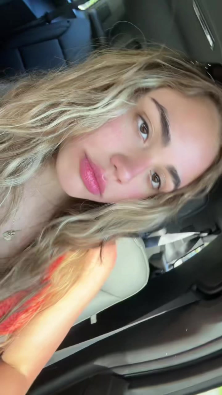 @daniela._xoxo19
