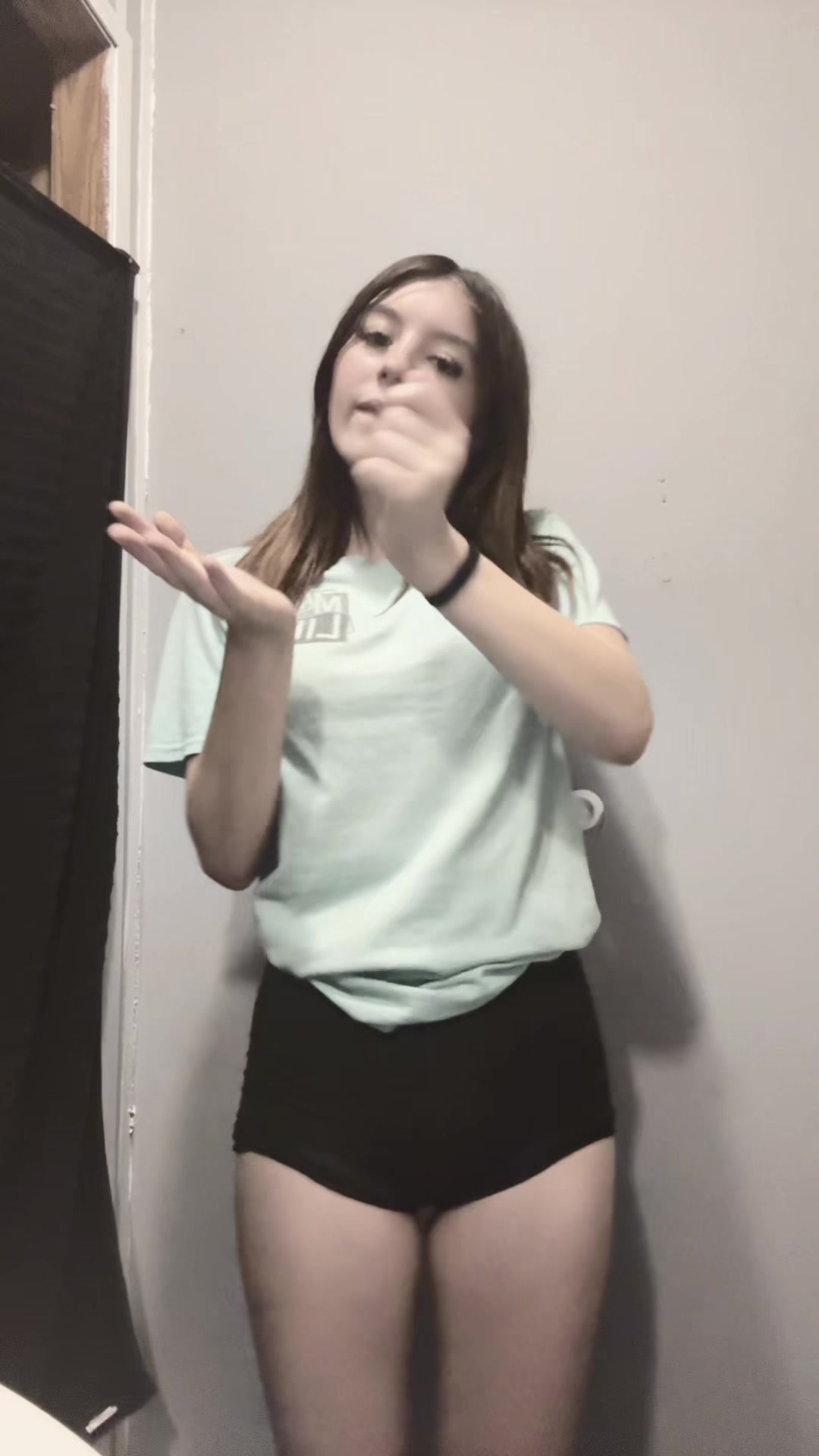 @Emilyyy18