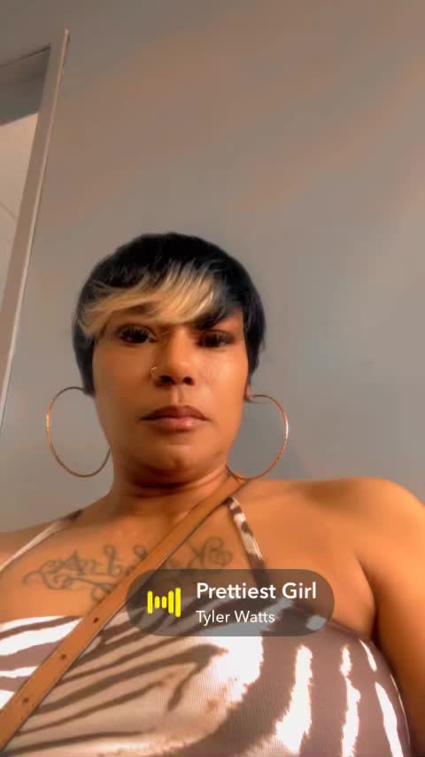 @Mieshia Monte