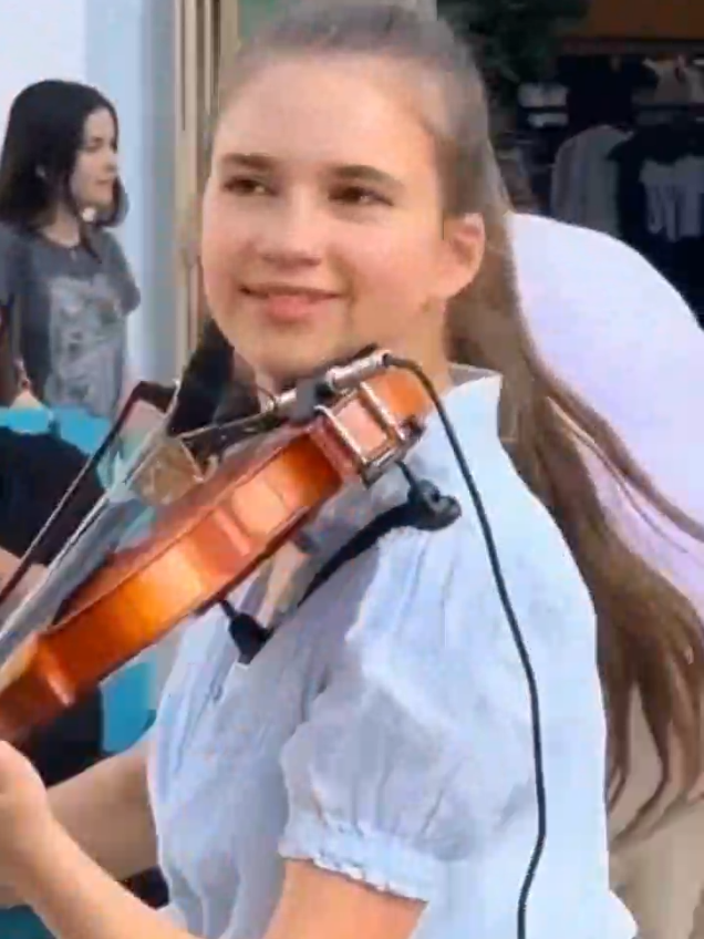 @Karolina.US