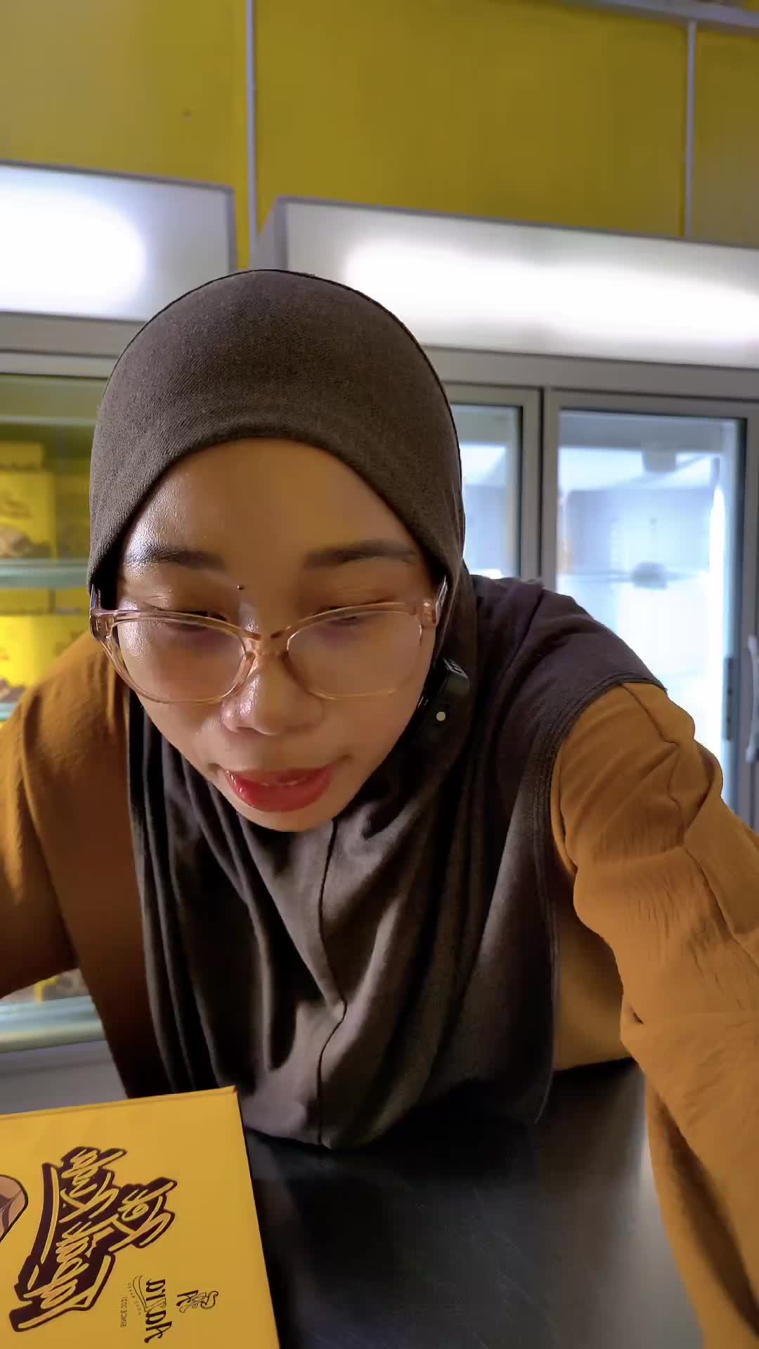 @Auni Tapakkuda