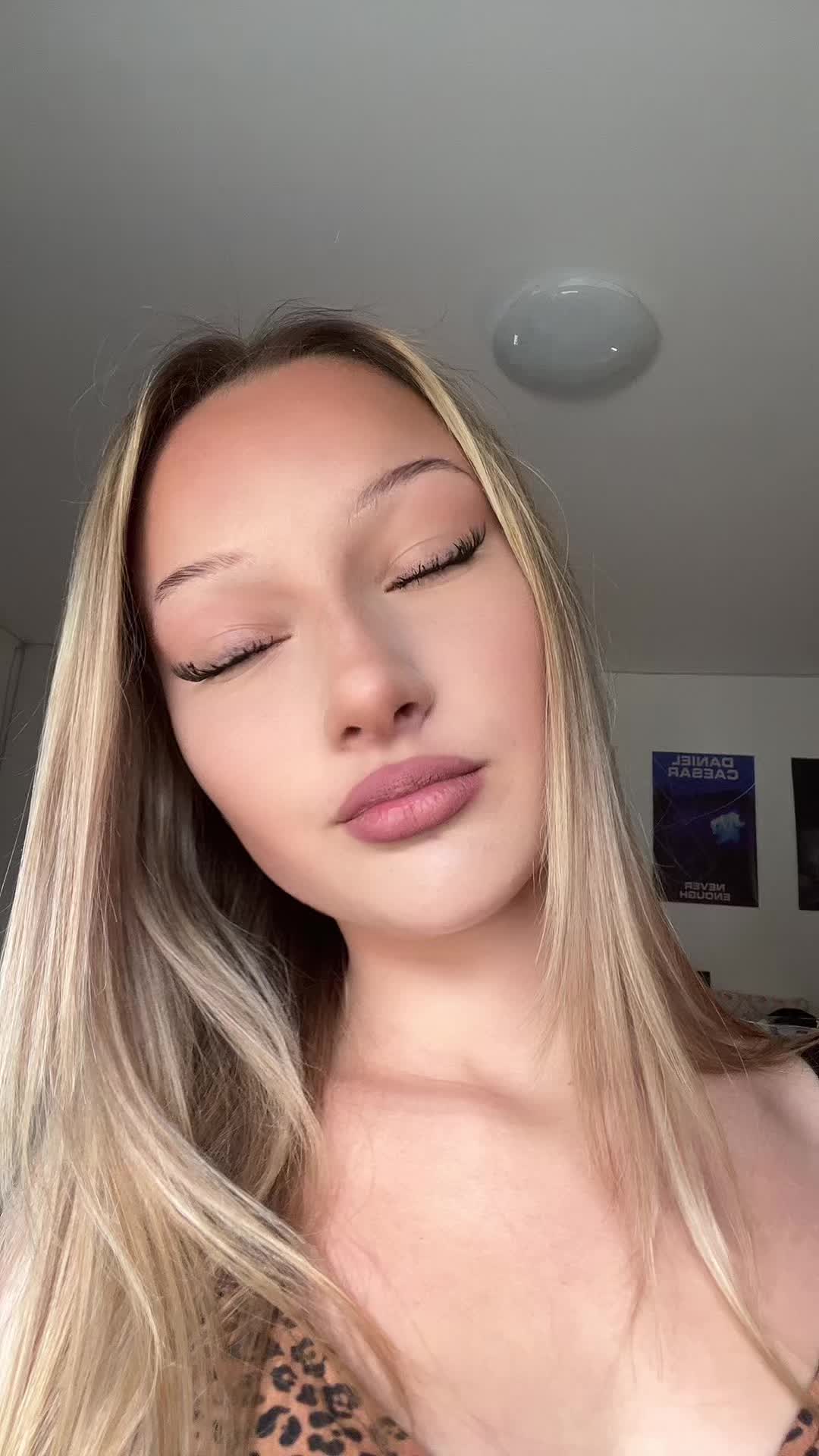 @𝓝𝓪𝓽𝓪𝓵𝓲𝓪