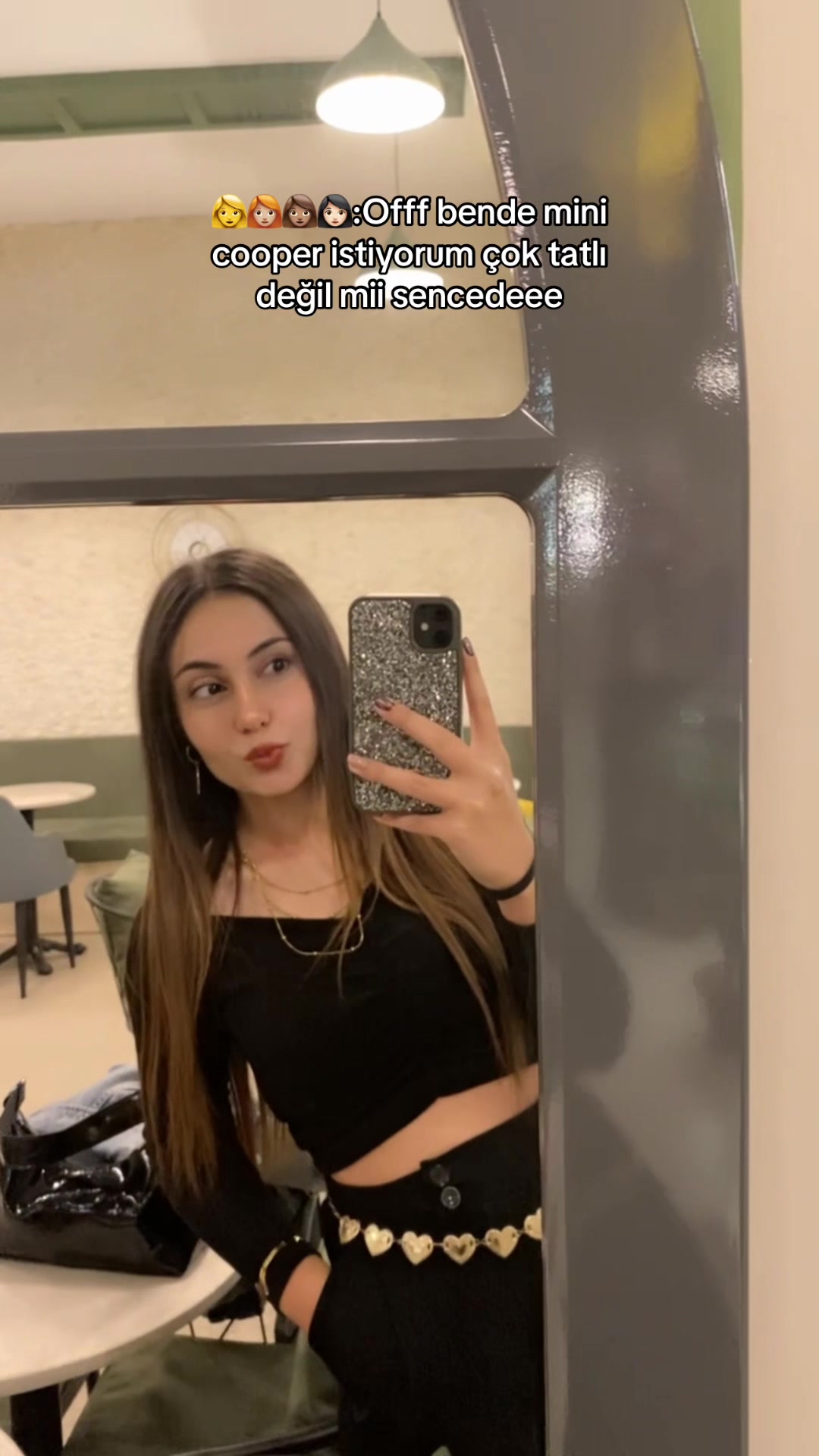 @cemreeq.0