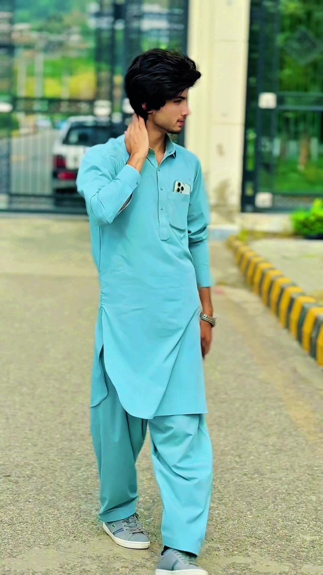 @Shahid_loyal2