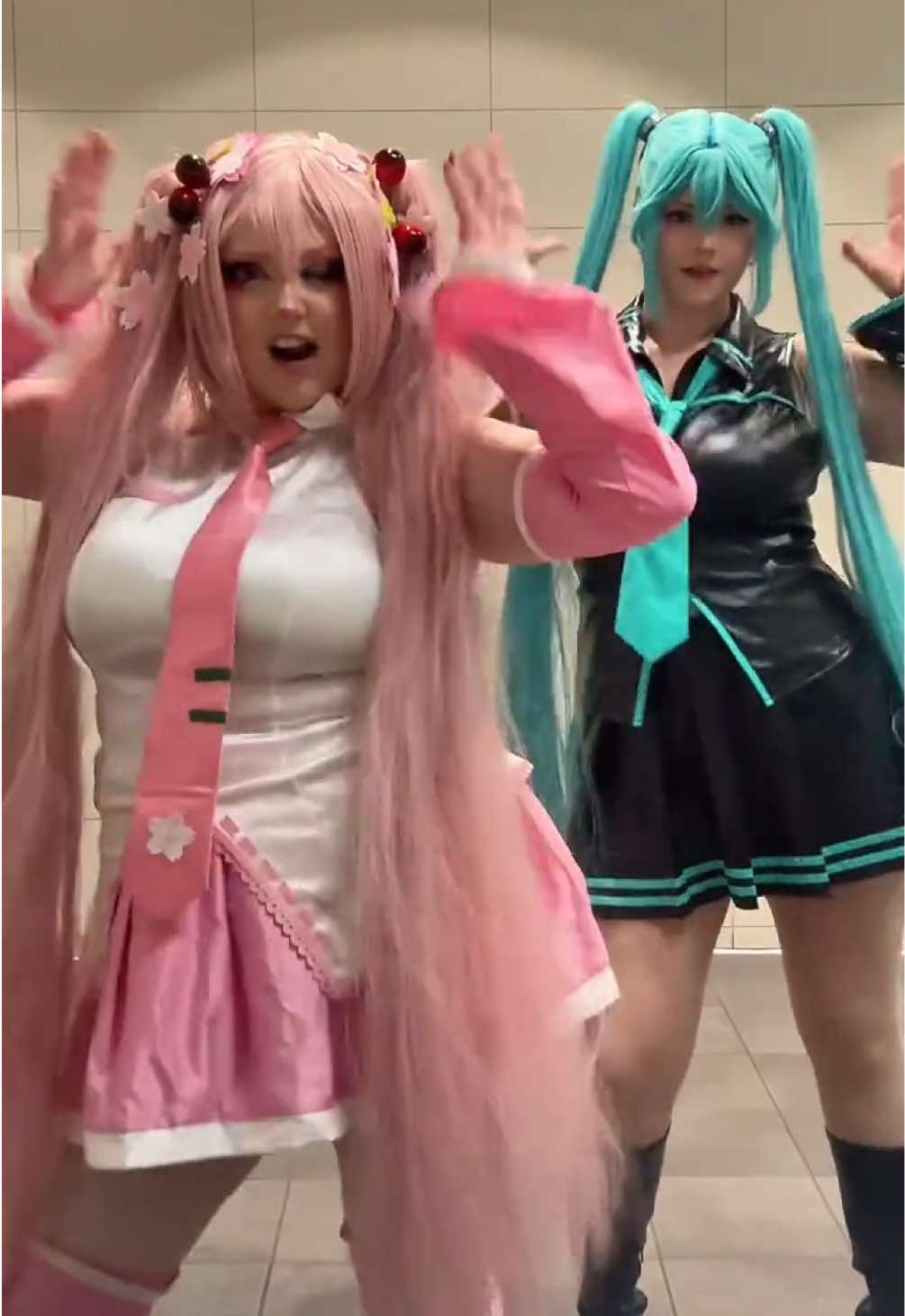 @pepperonipizzarolls