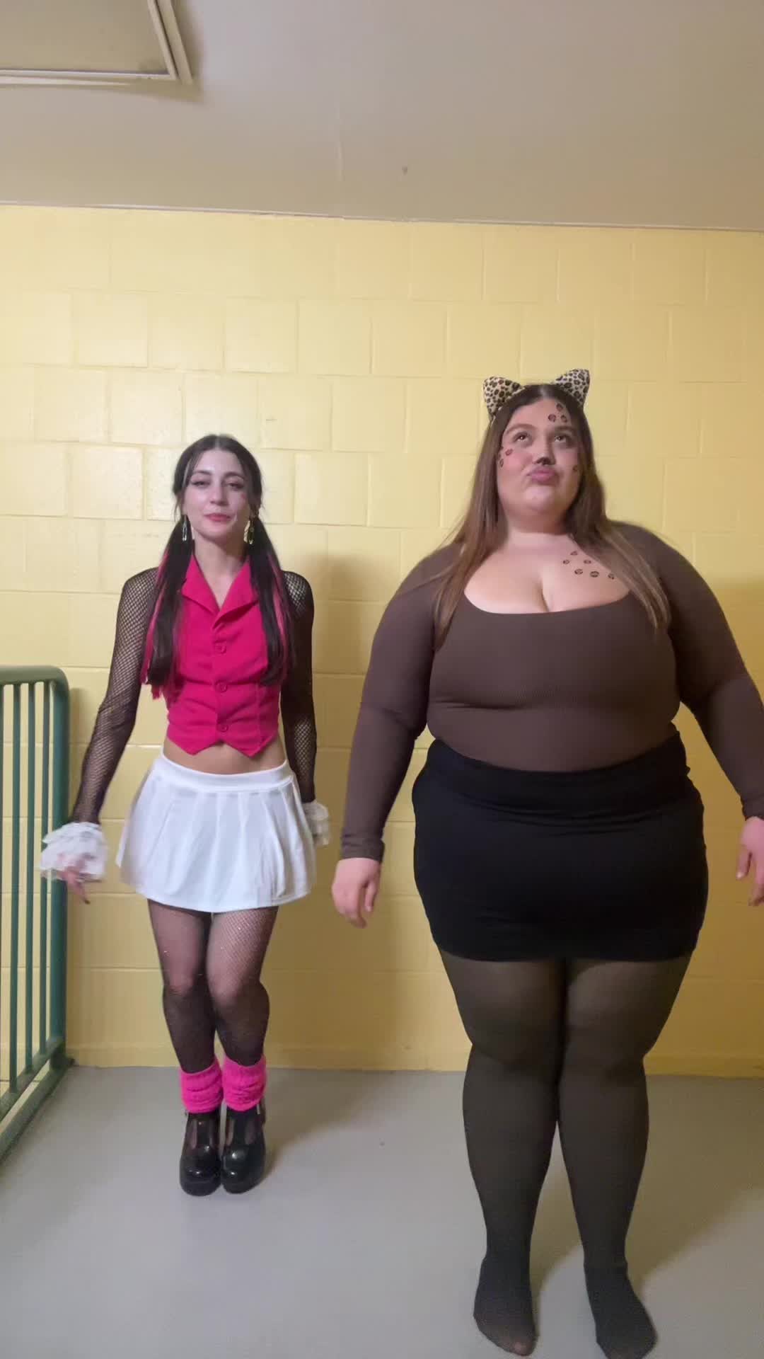 @😋