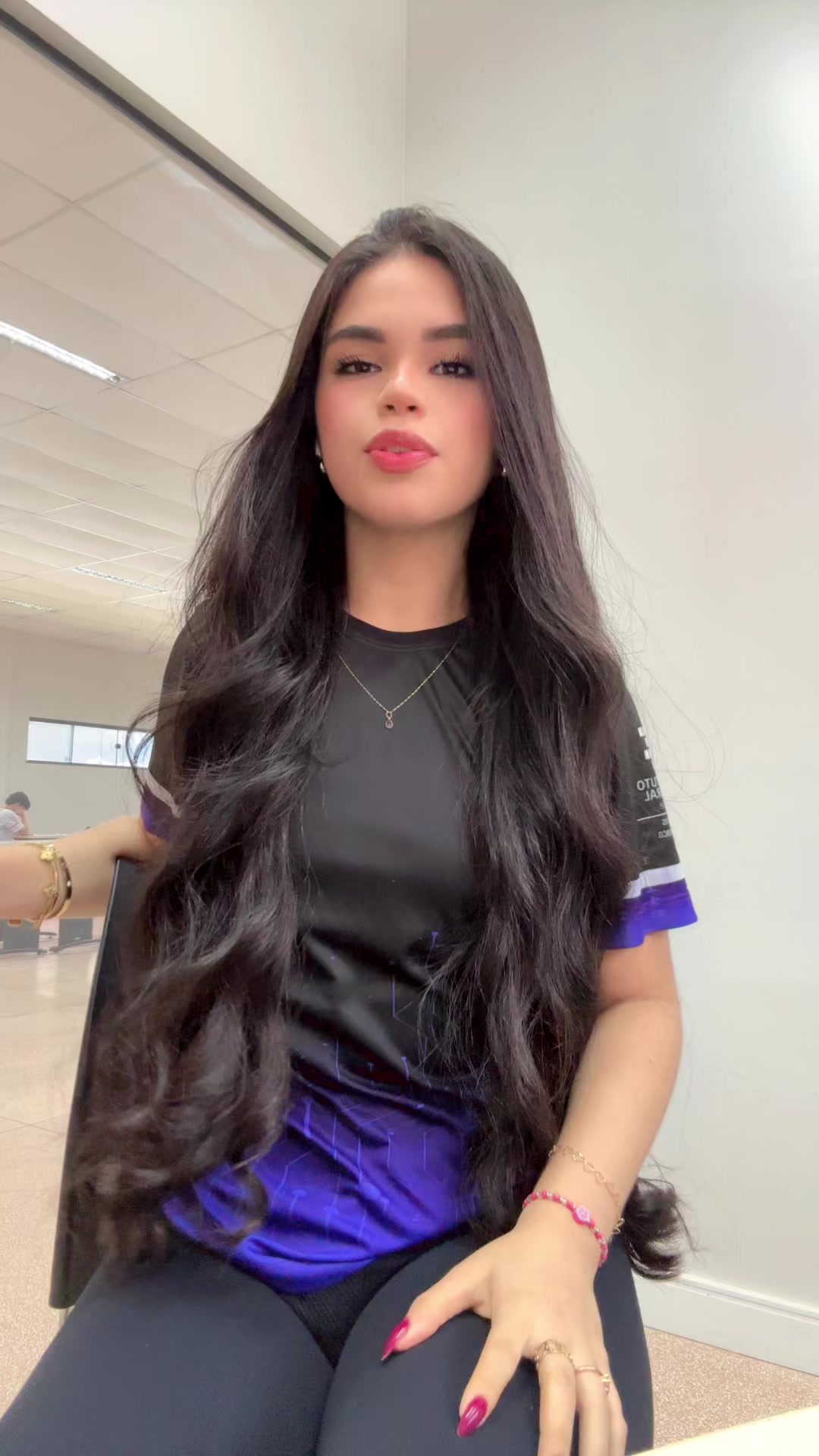 @Lília