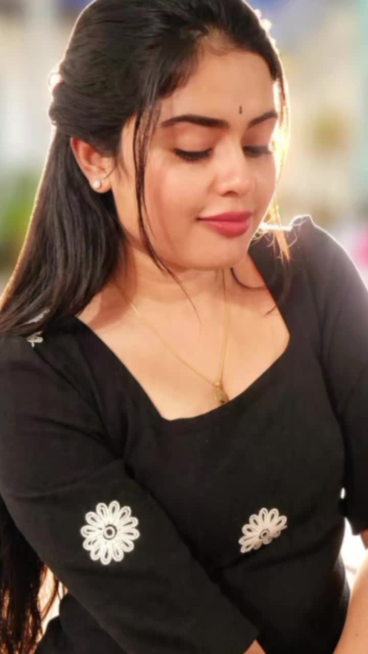 @🪬Vidhushika🪬