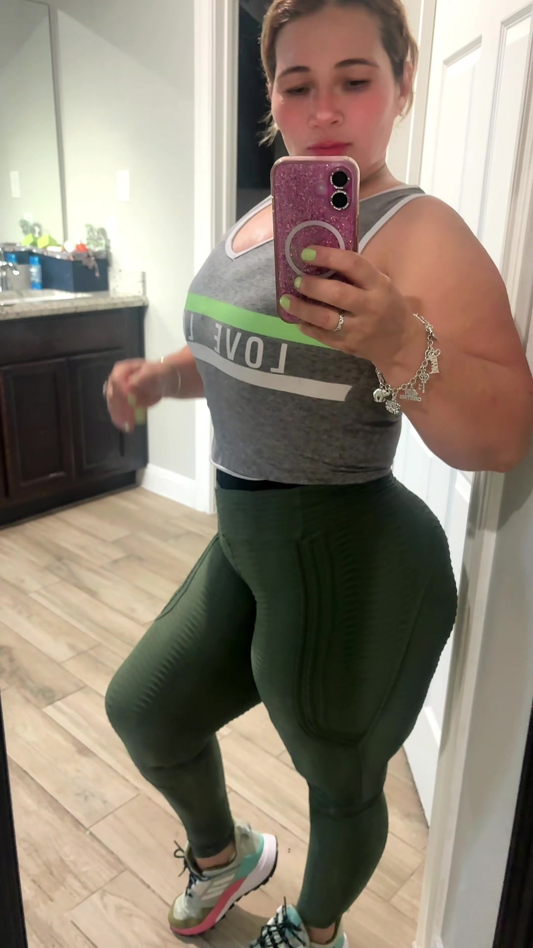 @Iliana