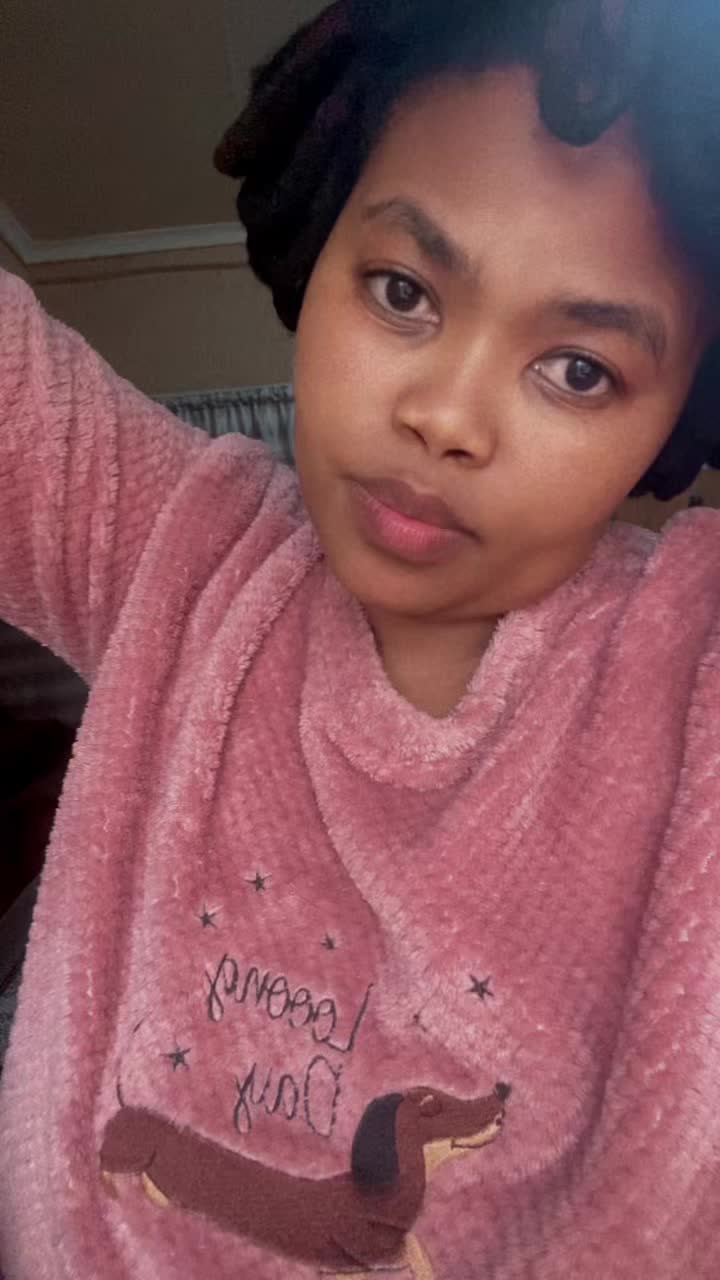 @Kimmy Phongolo🦋