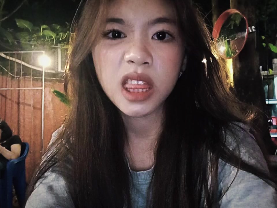 @c.