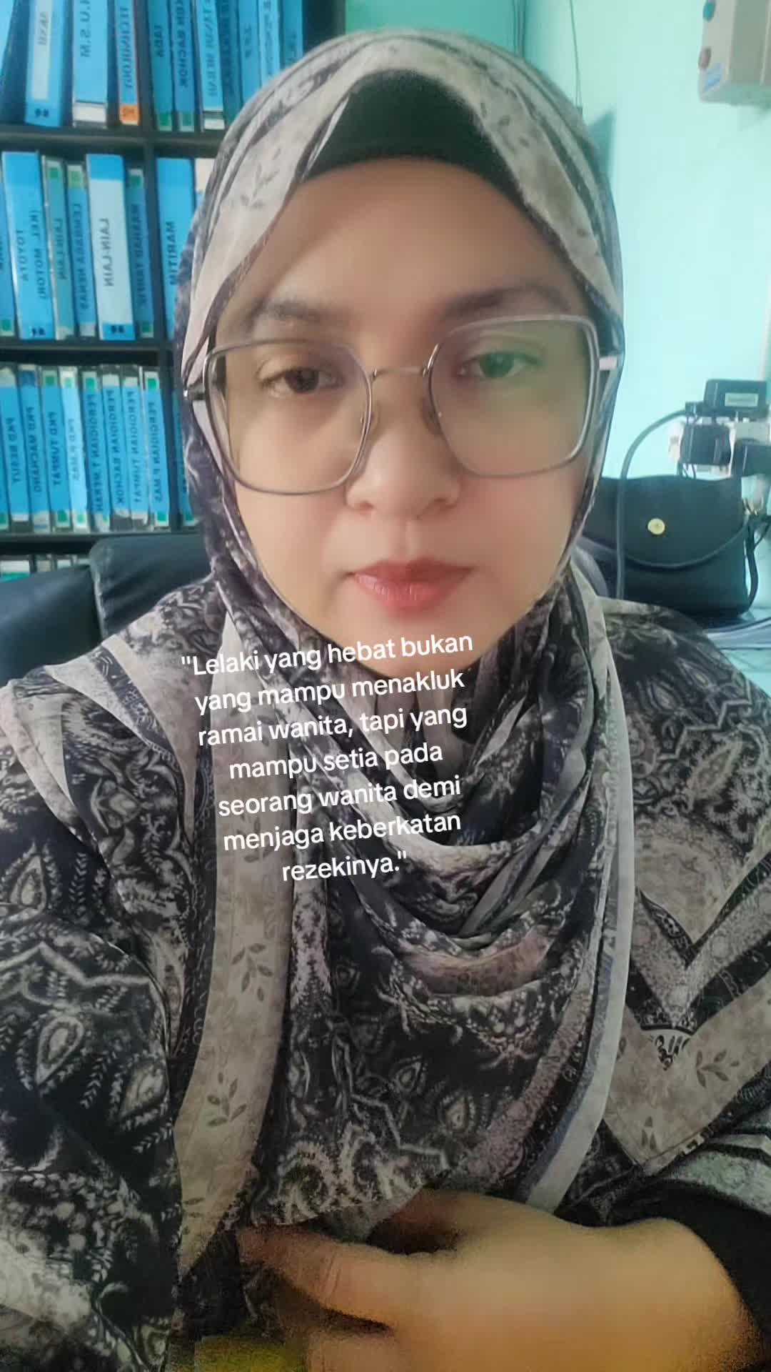 @tan tya