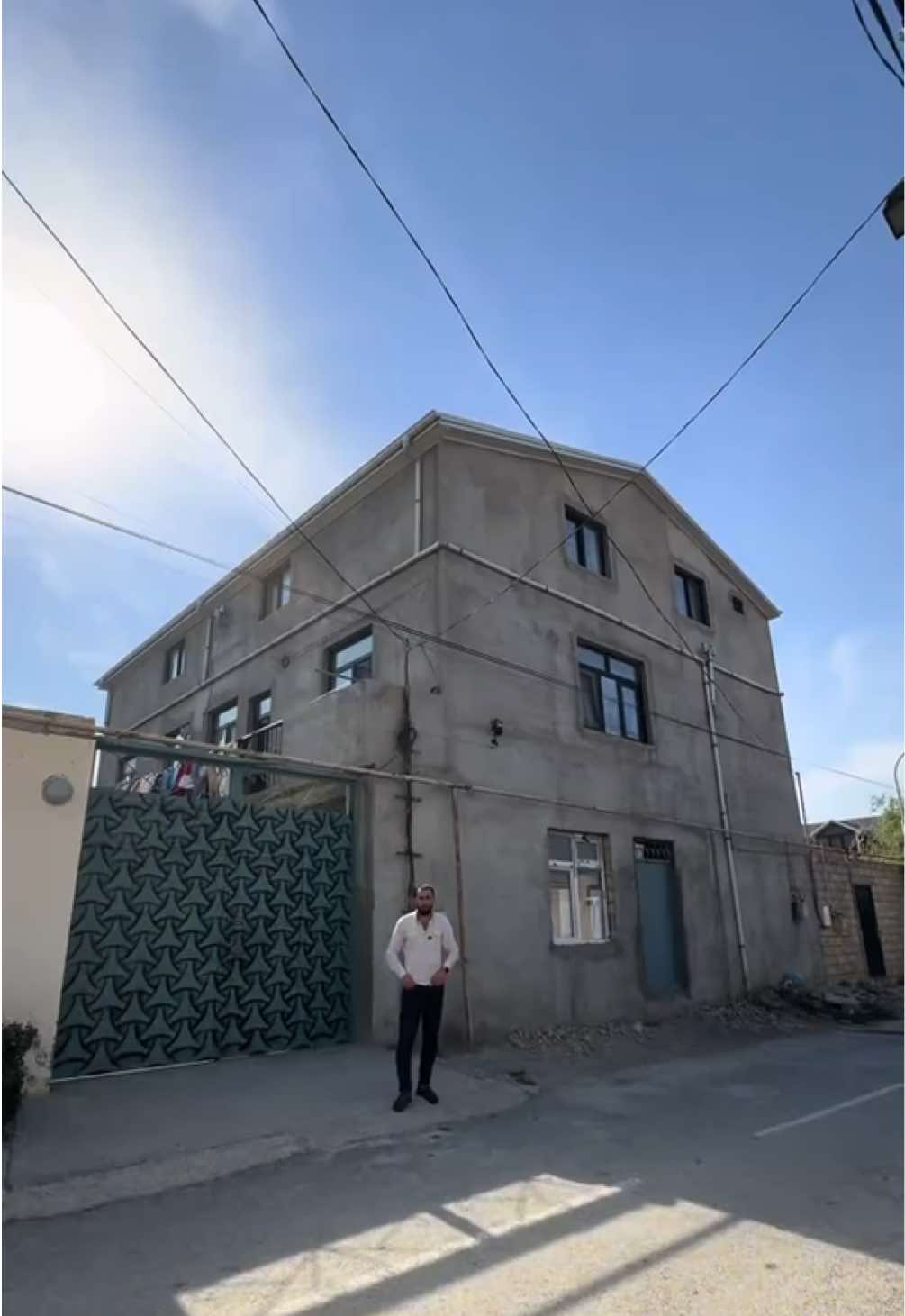 @Əmlak&ccedil;ı Ərəstun