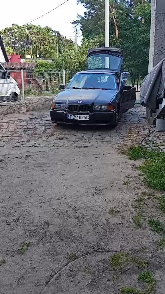 @JaszczurE46