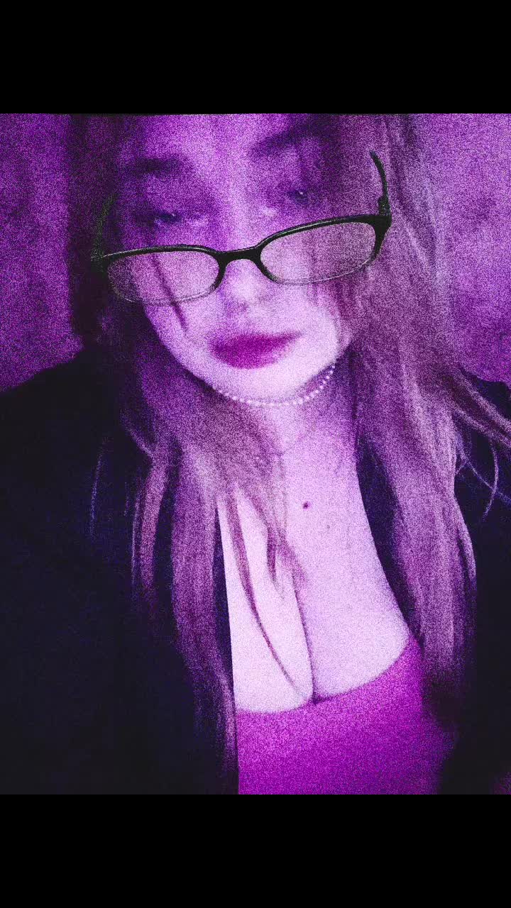 @Альбина 🥱