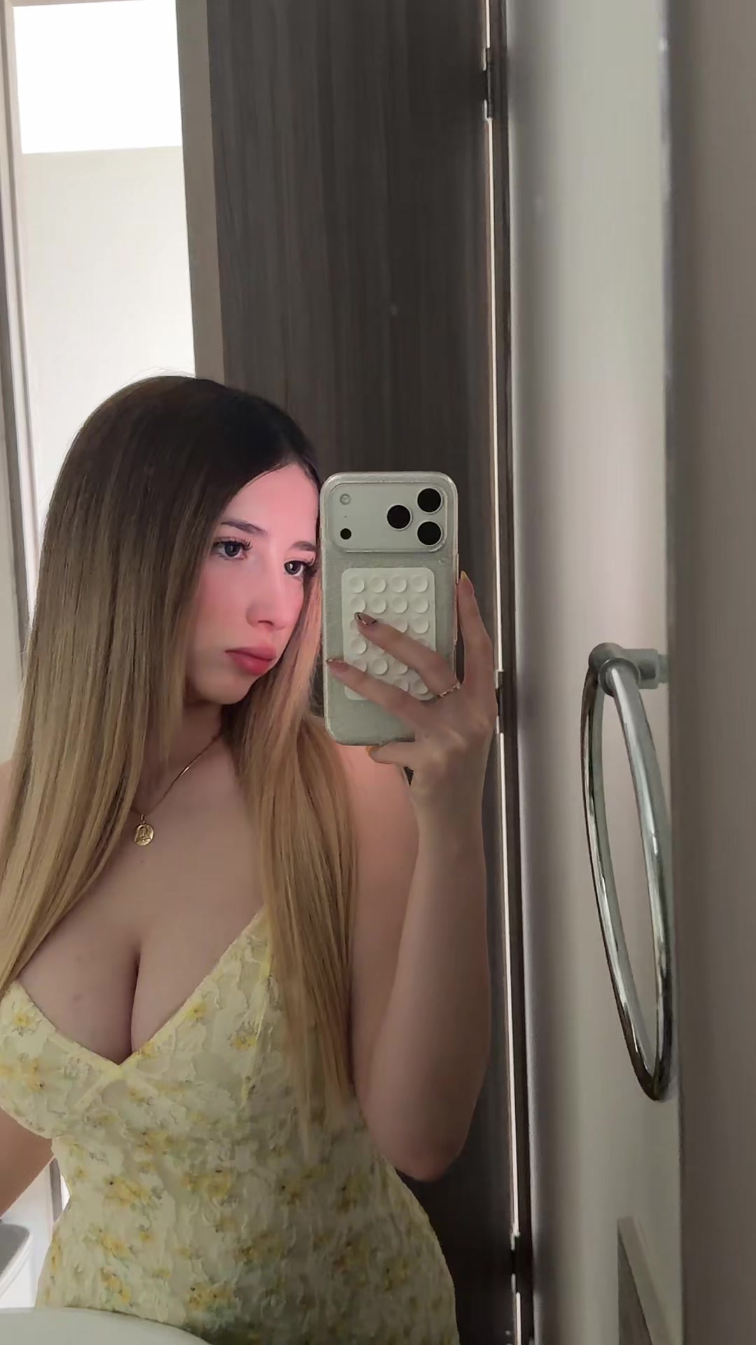 @xio