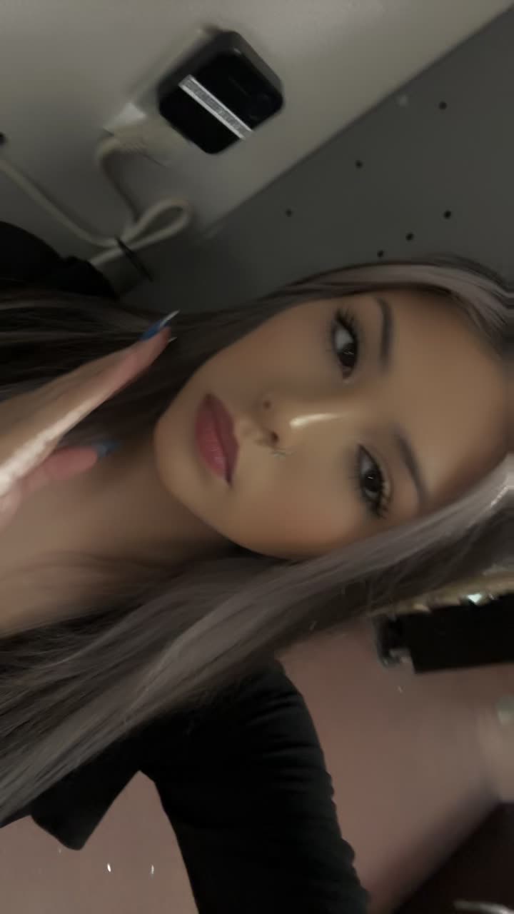 @tharealpocahontas0