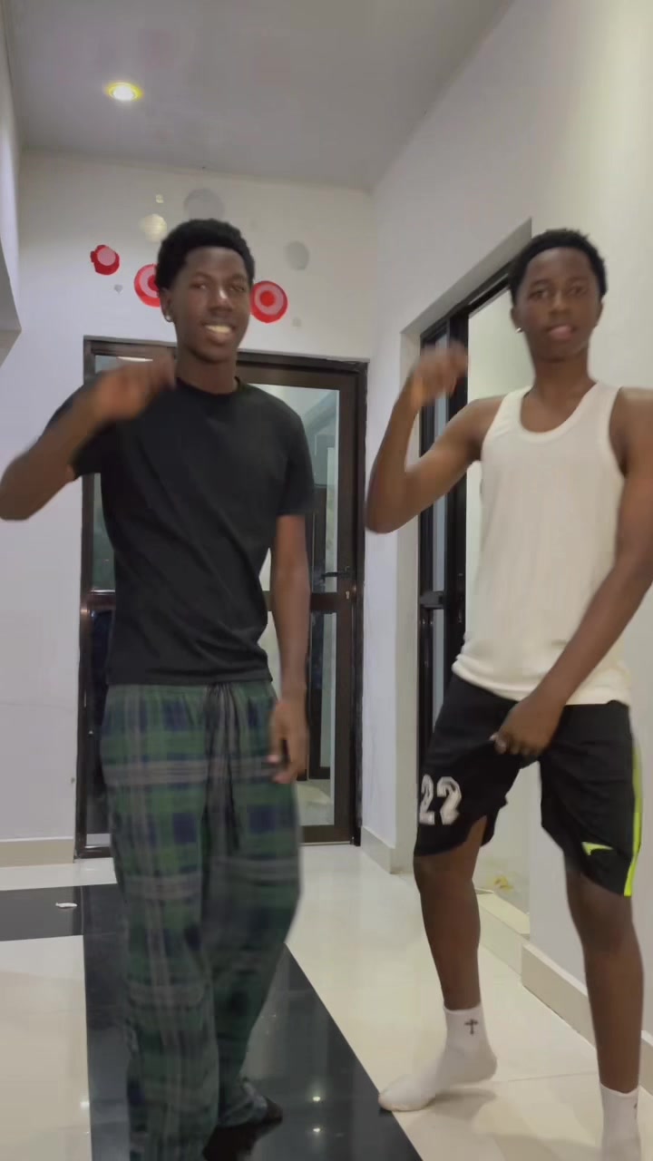 @𝓜𝓪𝓬𝔁𝓮𝓷🔱🤩