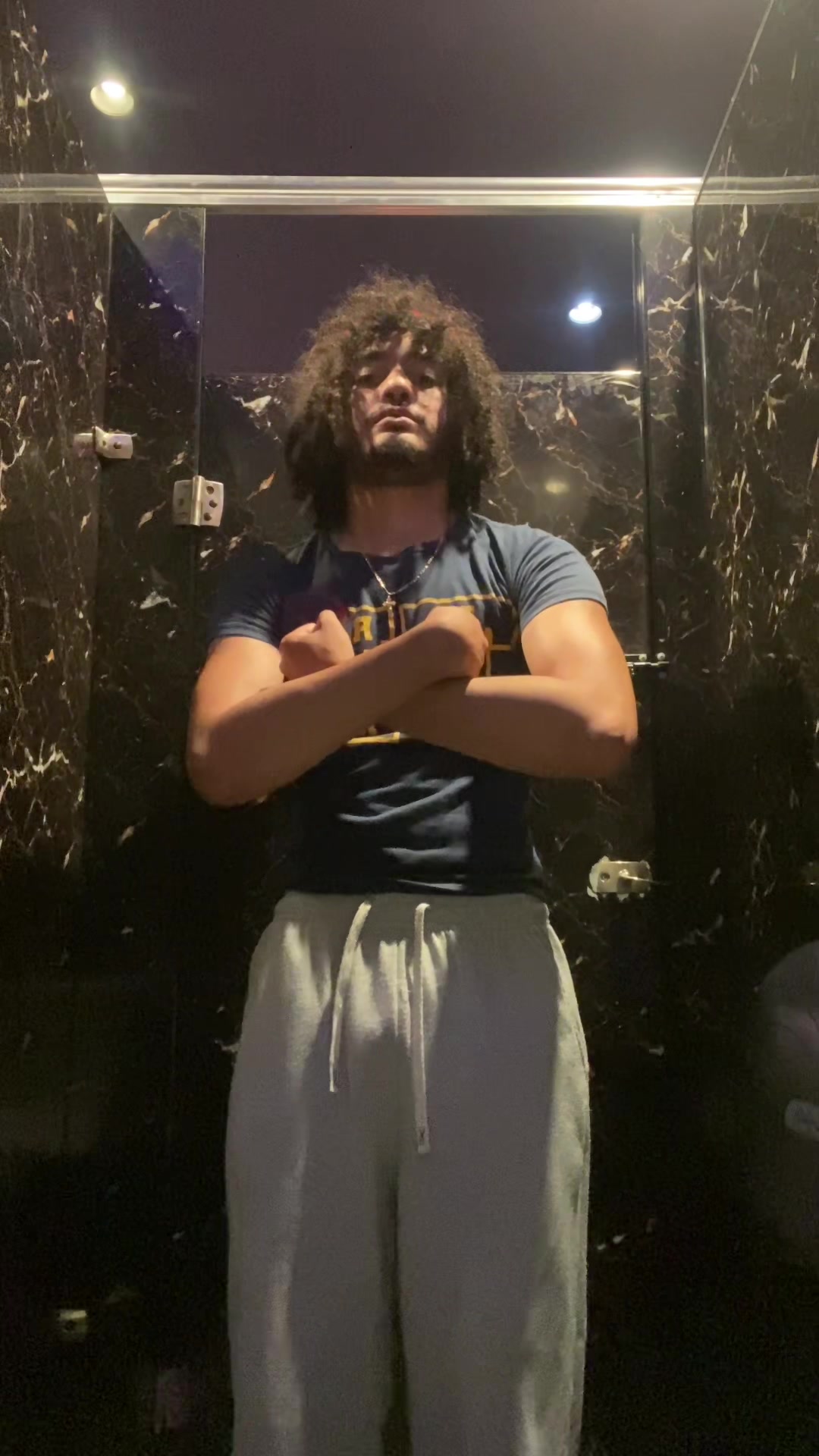 @🩸𝓭𝓪𝓻𝔂𝓪𝓷 𝓶.🧛🏿&zwj;♂️