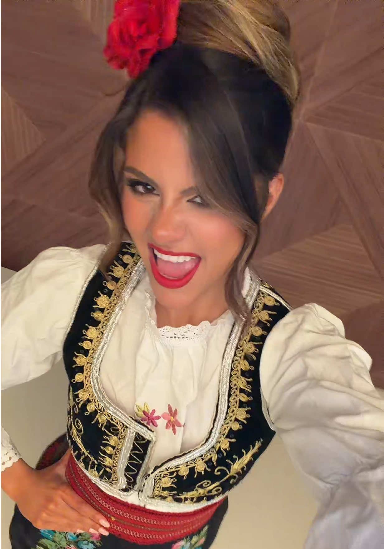 @nikolinaavujcic