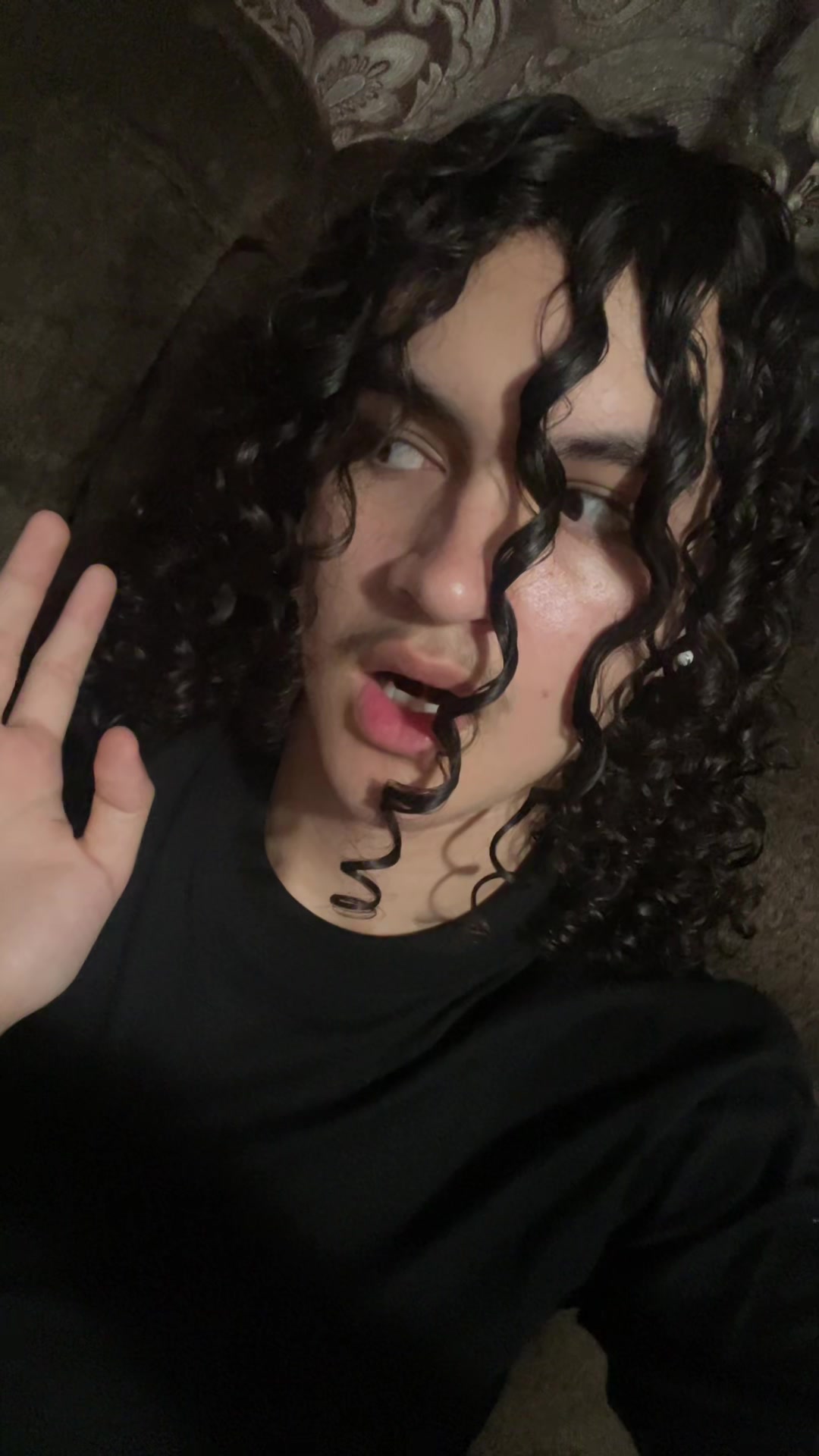 @Thraxr