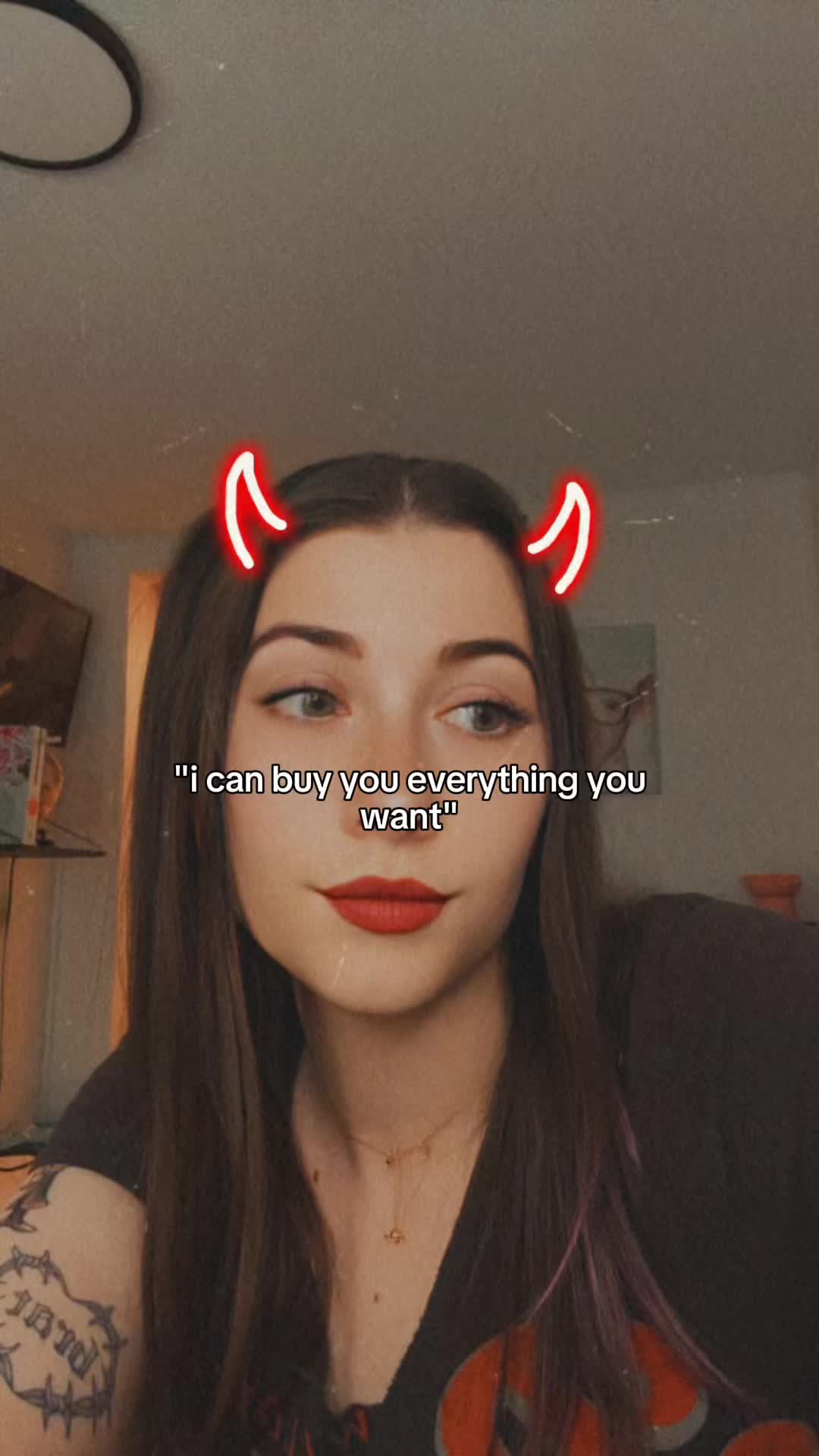 @__sofaqueen
