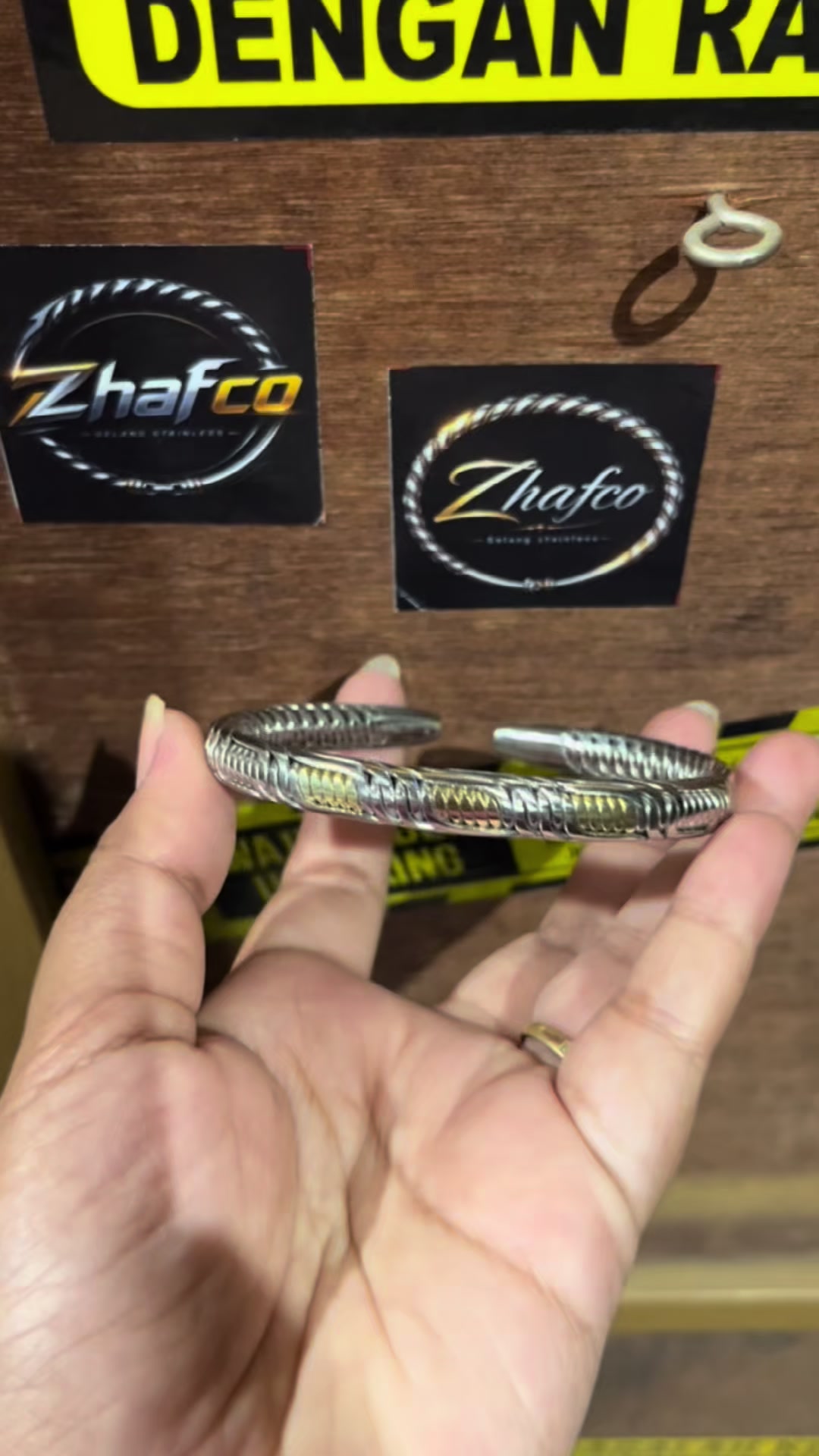 @Zhafco