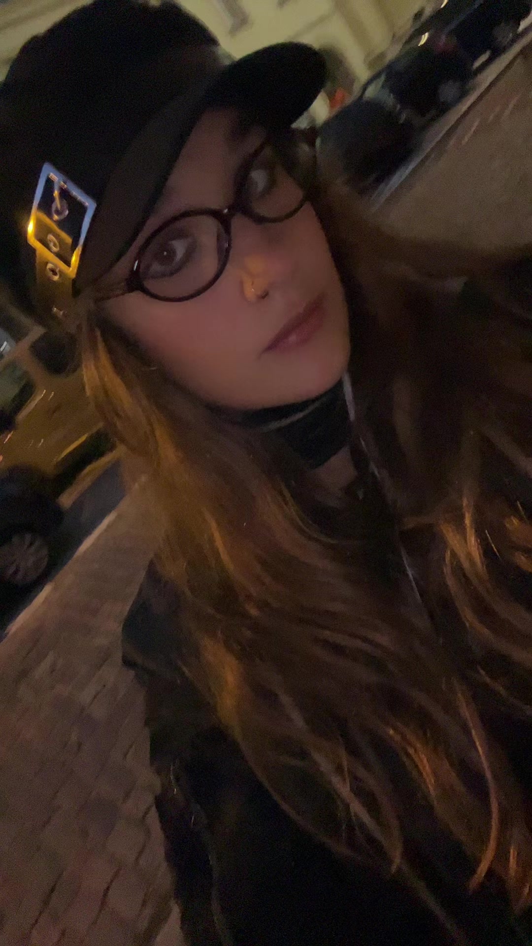 @l0nelym00n