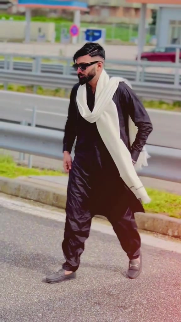 @محمد فہیم اقبال🇵🇰🇴🇲