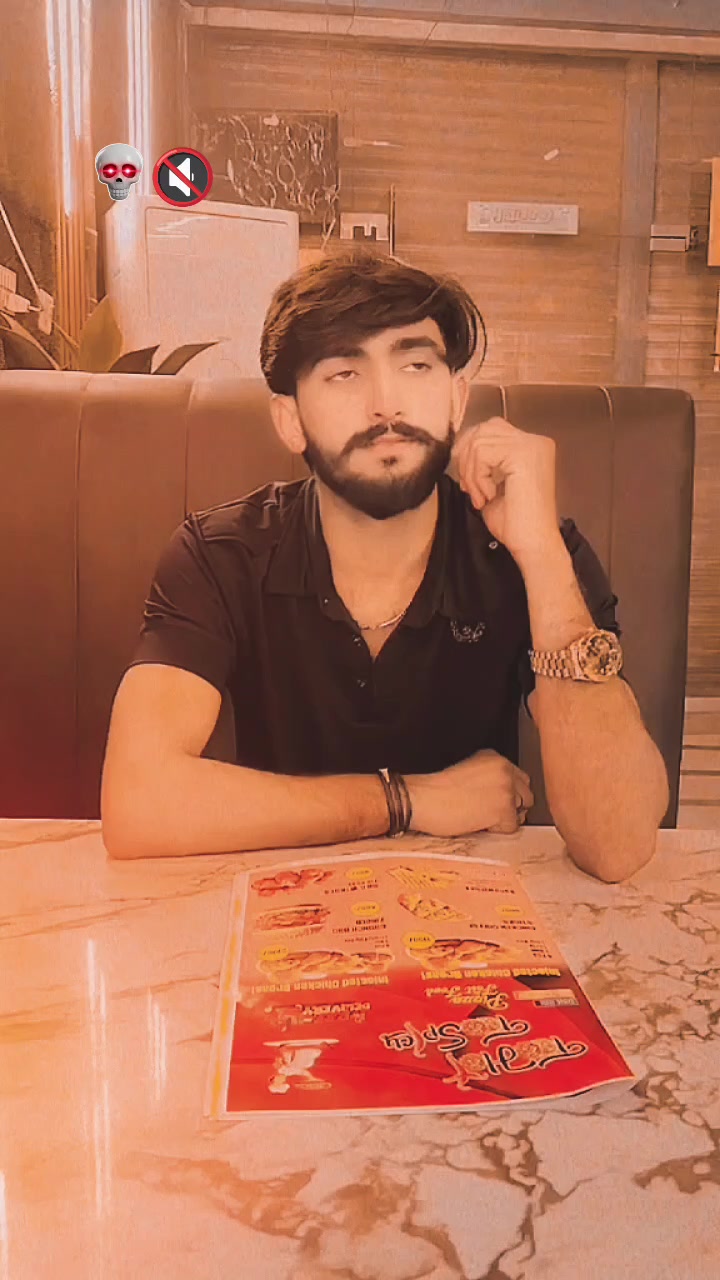 @𝑼𝒔𝑴𝒂𝑵 baig✨