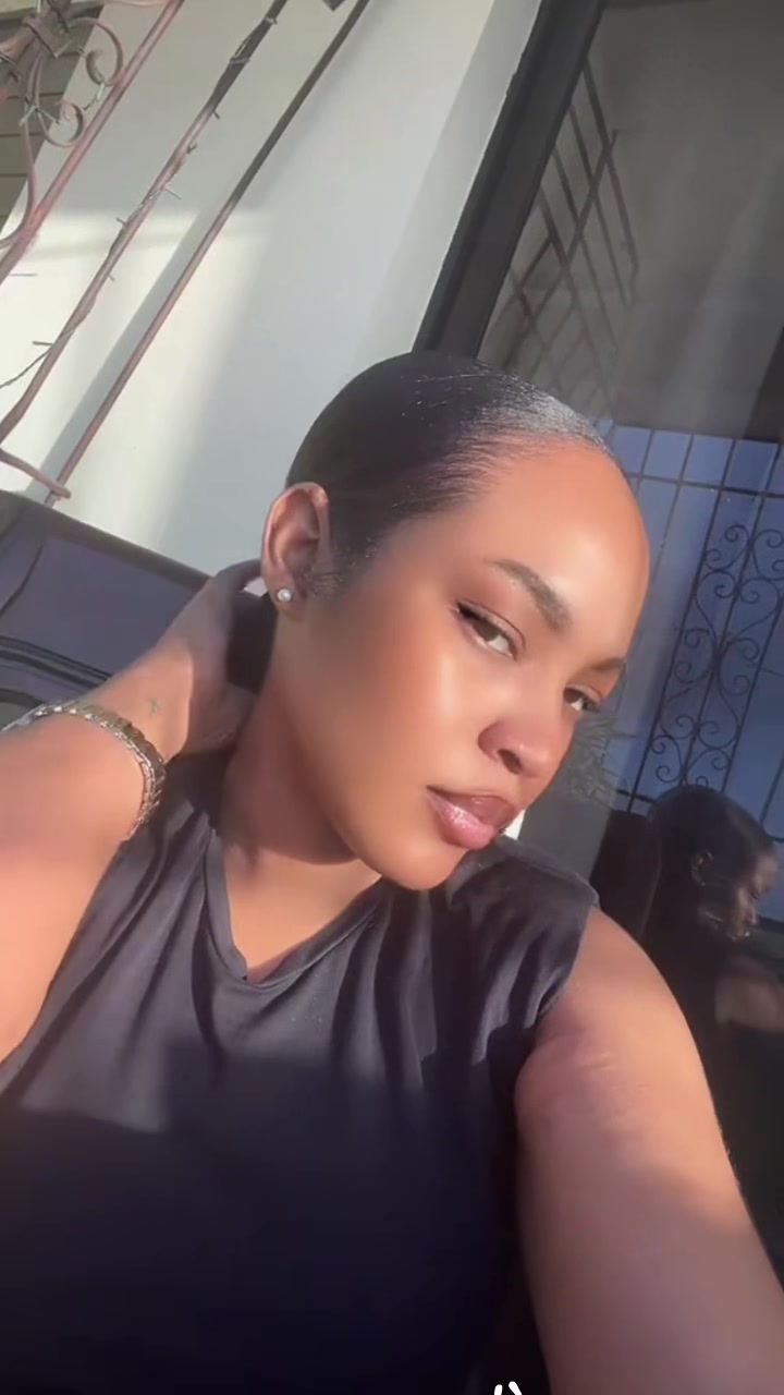 @katess love🖤🖤