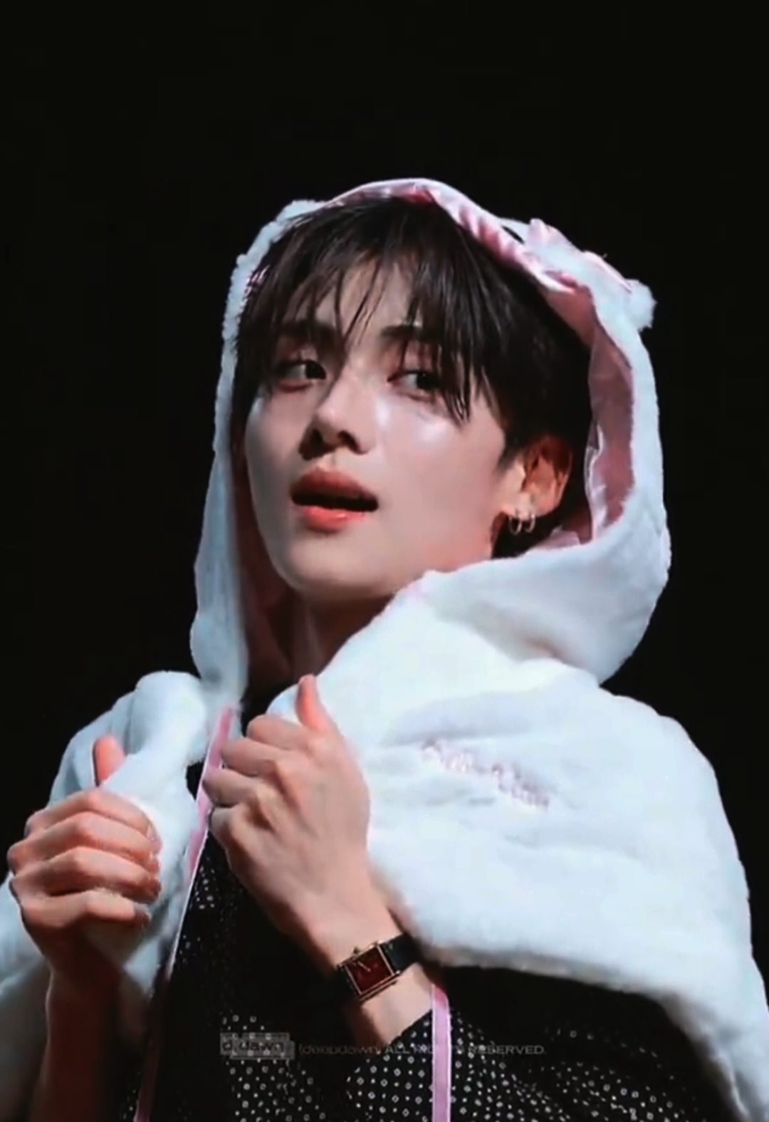 @𝒜 𝒄ℯ𝓁𝓁 `ᵃⁿᵃᵏ𝕃𝔼𝕆𝕎𝕆ℕ