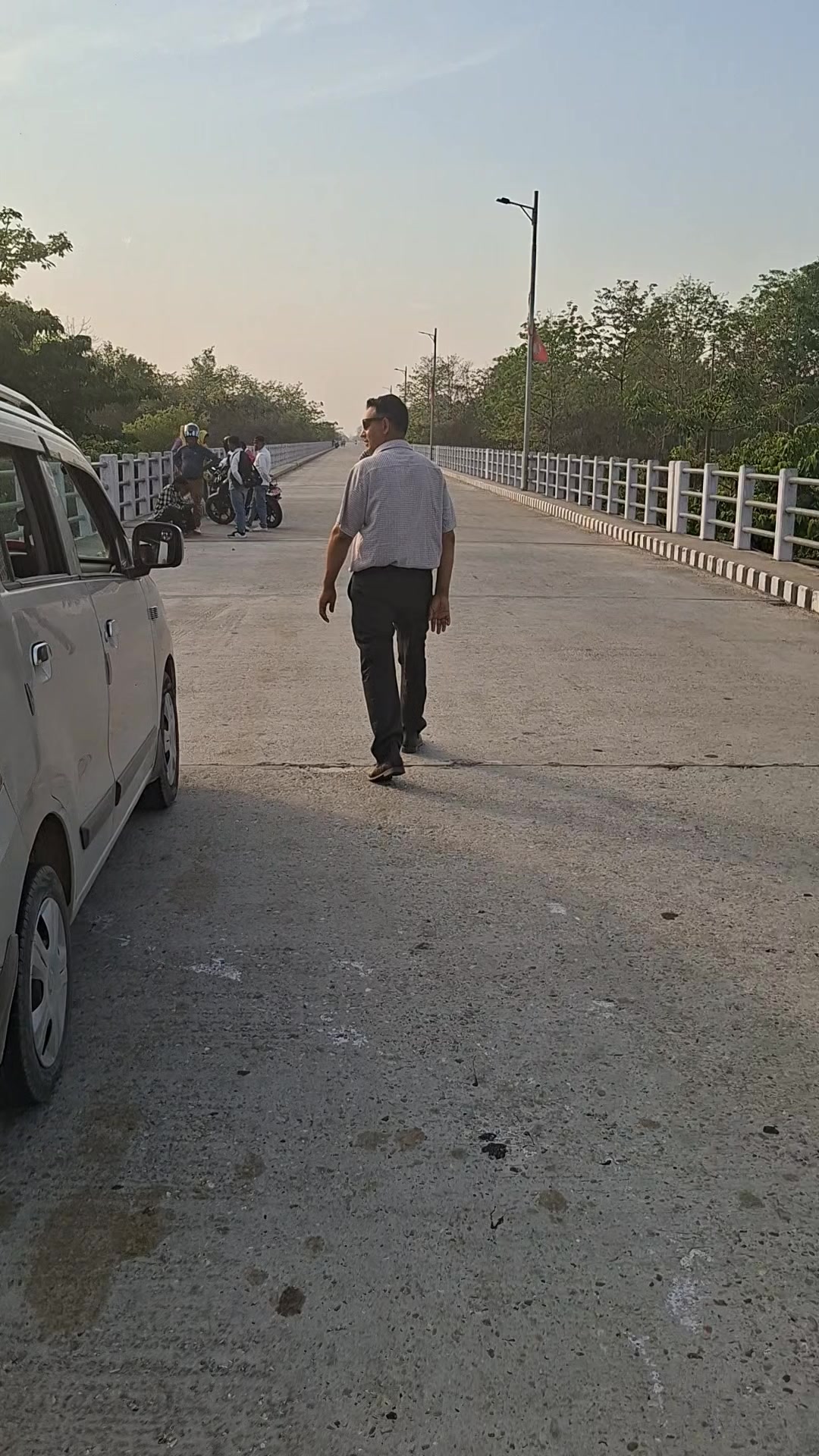 @Tr. Ramesh Chaisir
