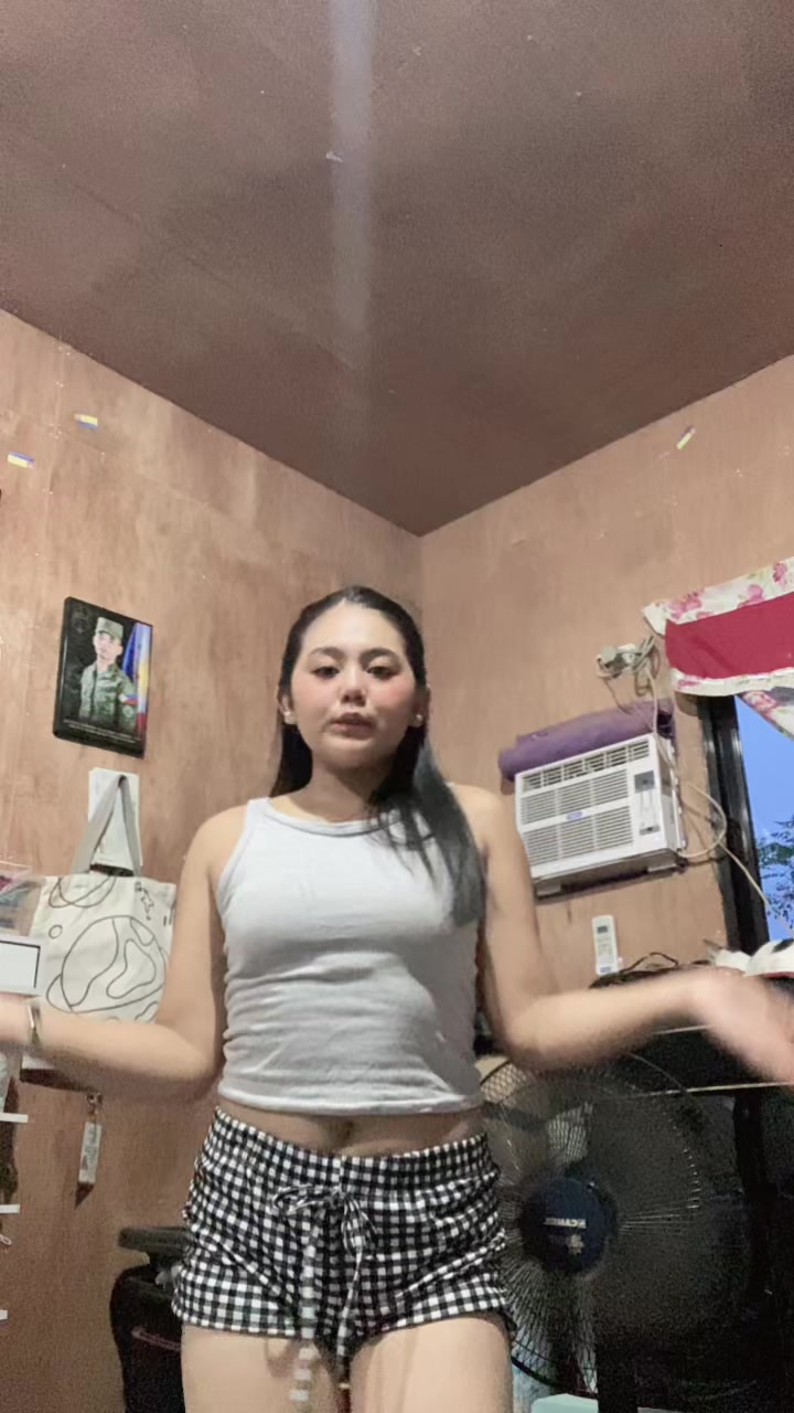 @khriz