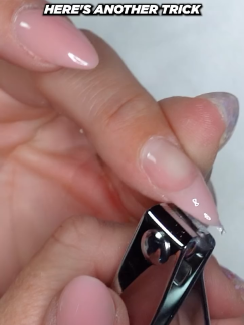 @Young Nails