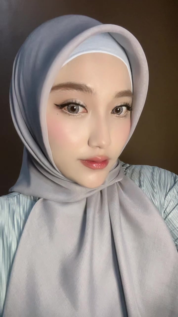 @Nisayaa