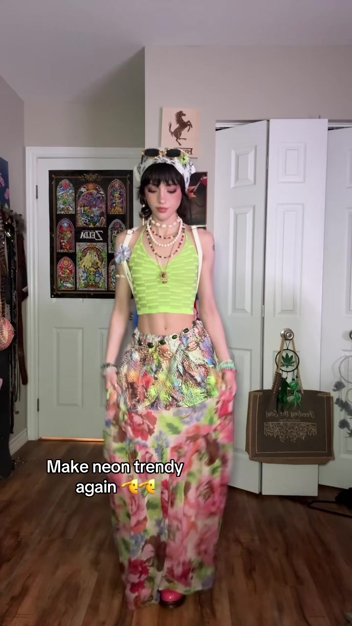 @Cara 🦨