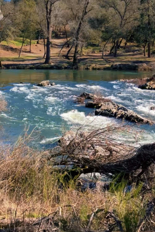 @ᴄʜᴀꜱɪɴɢ🥾ꜱɪᴇʀʀᴀ🥾ᴡᴀᴛᴇʀꜰᴀʟʟꜱ🏞️