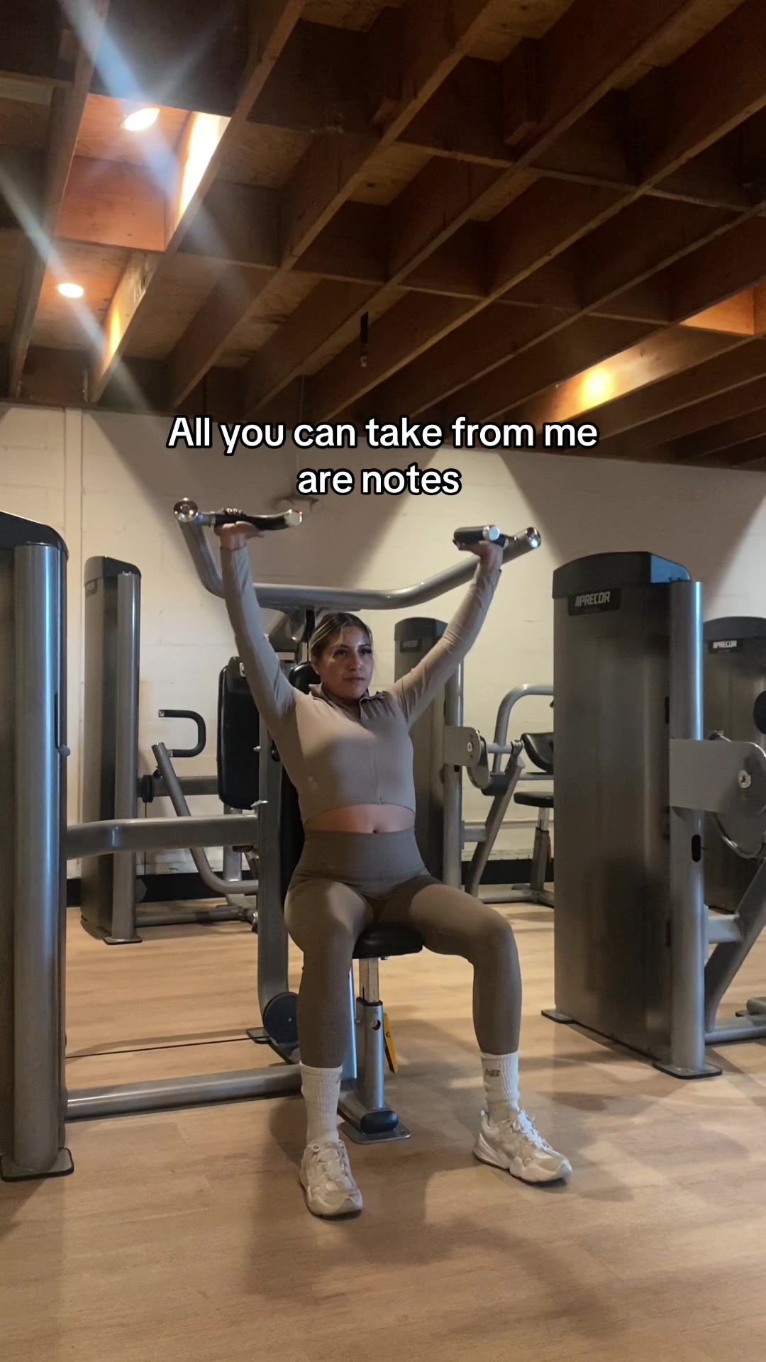 @Lupita