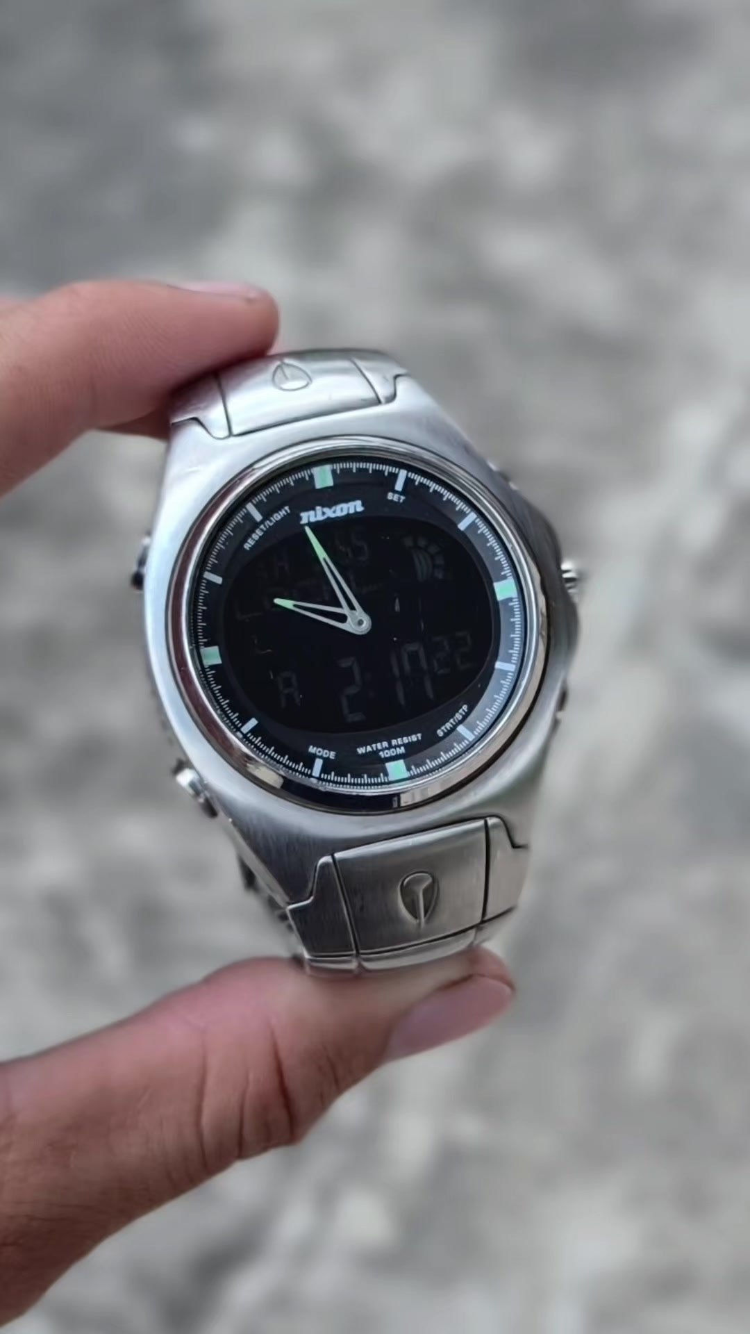 @Ziziwatch.sg