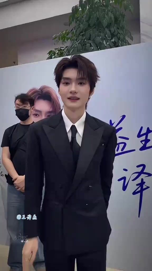 @𝕒𝕪𝕪♒马小宇 x 柯淳