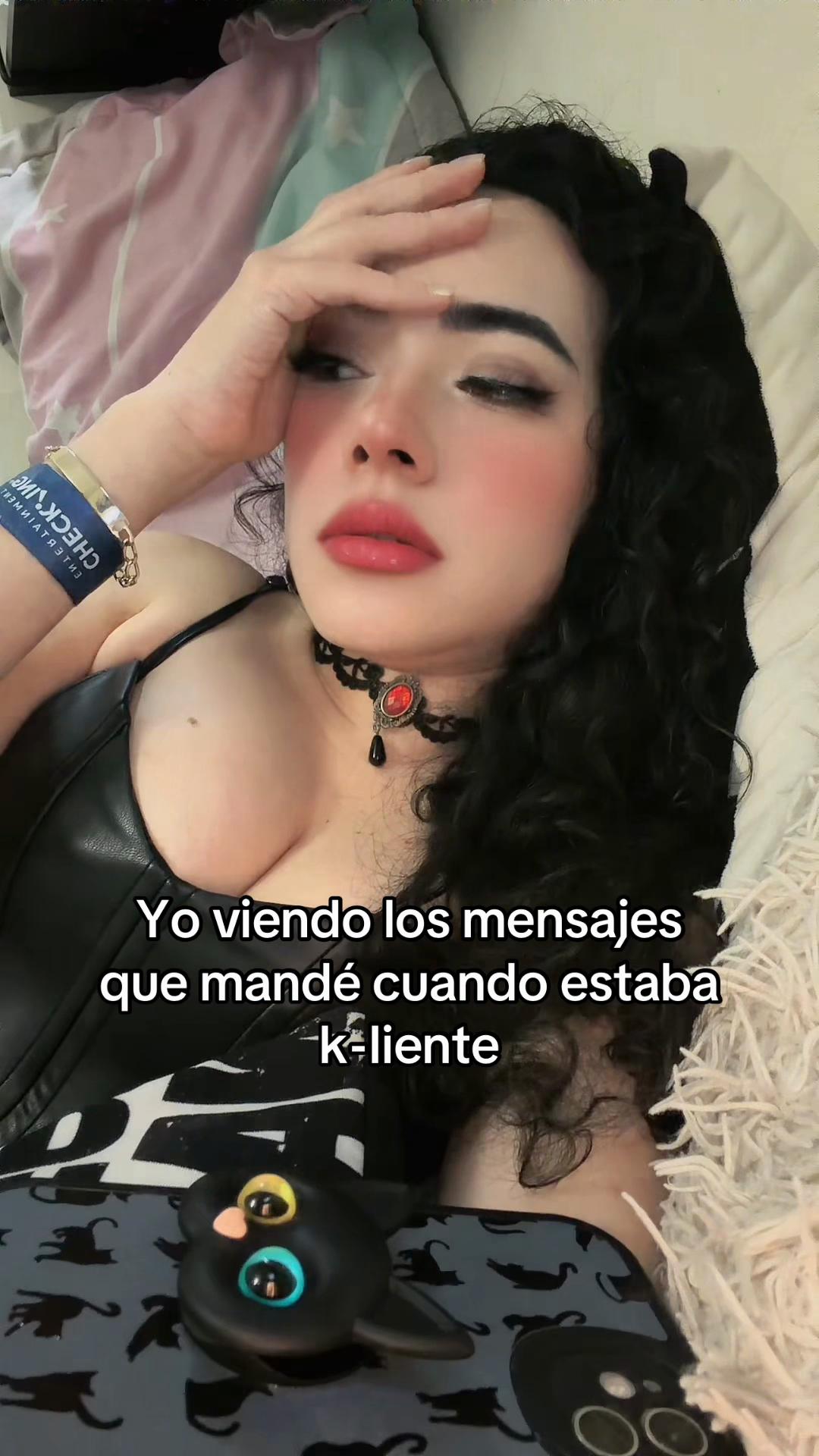 @Fulyanm ZSaur&iacute;