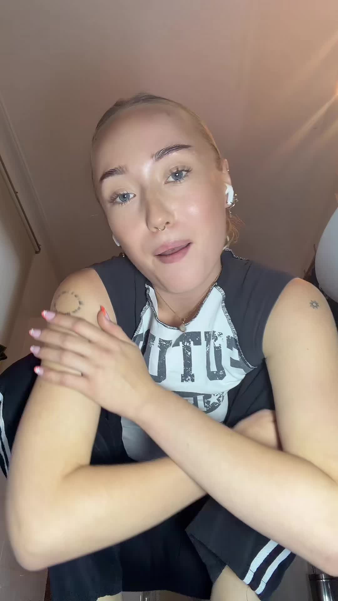 @leahfhl