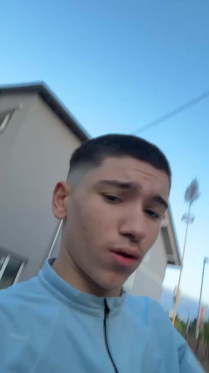 @𝔉𝔩𝔬𝔯𝔦🇽🇰🇦🇱