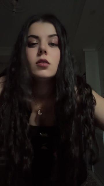 @G&uuml;lnur Kırmızı