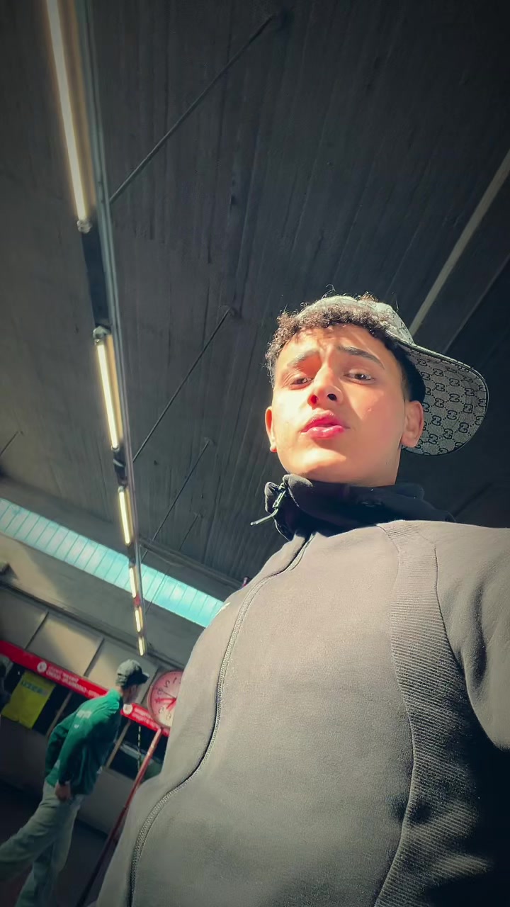 @G_A-T_A🕊️