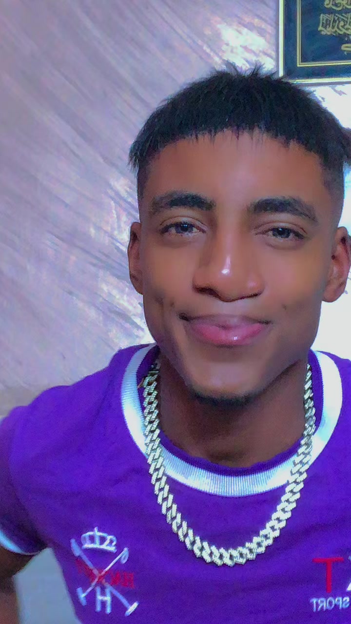 @يوسف زين 🥀🤍🥵