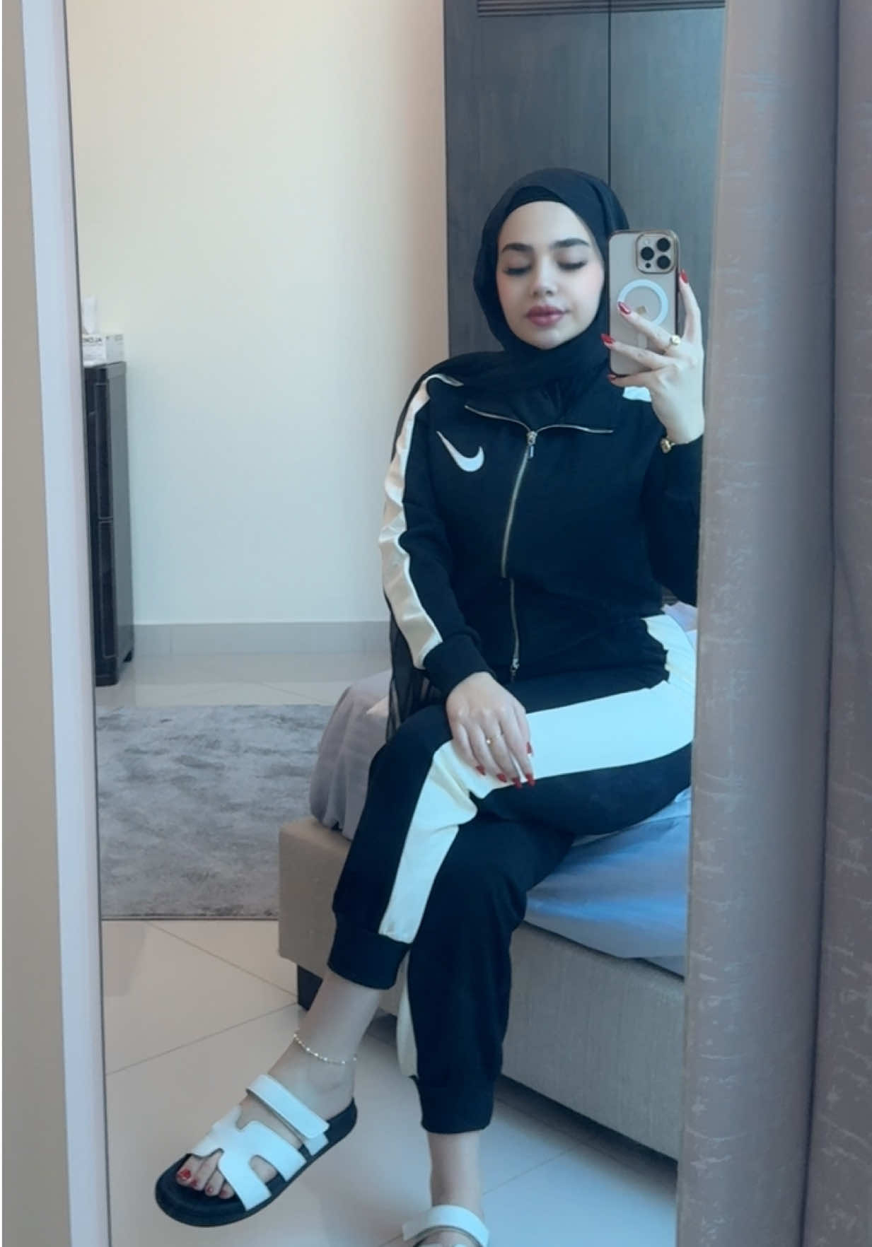 @AYUYA🌚