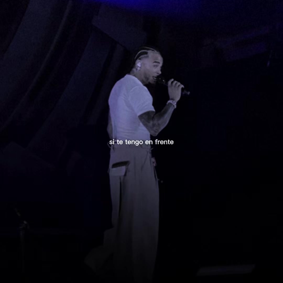 @2006 AJ