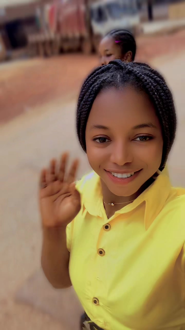@Aisha 🥰